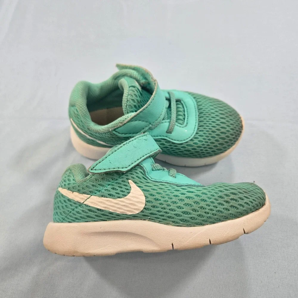 Nike Tanjun TD Toddler Hyper Turquoise White Sneakers 818386-301 Size 6C